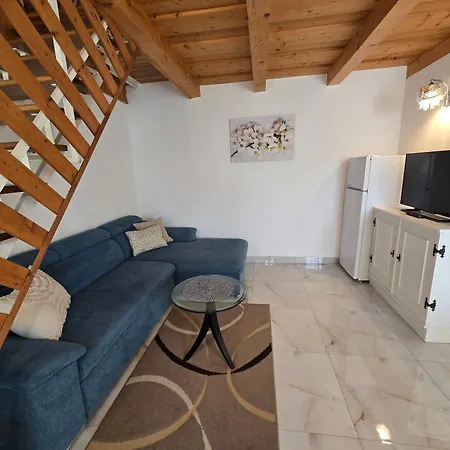 Max - Biró Tours Nr 46 * Vonyarcvashegy